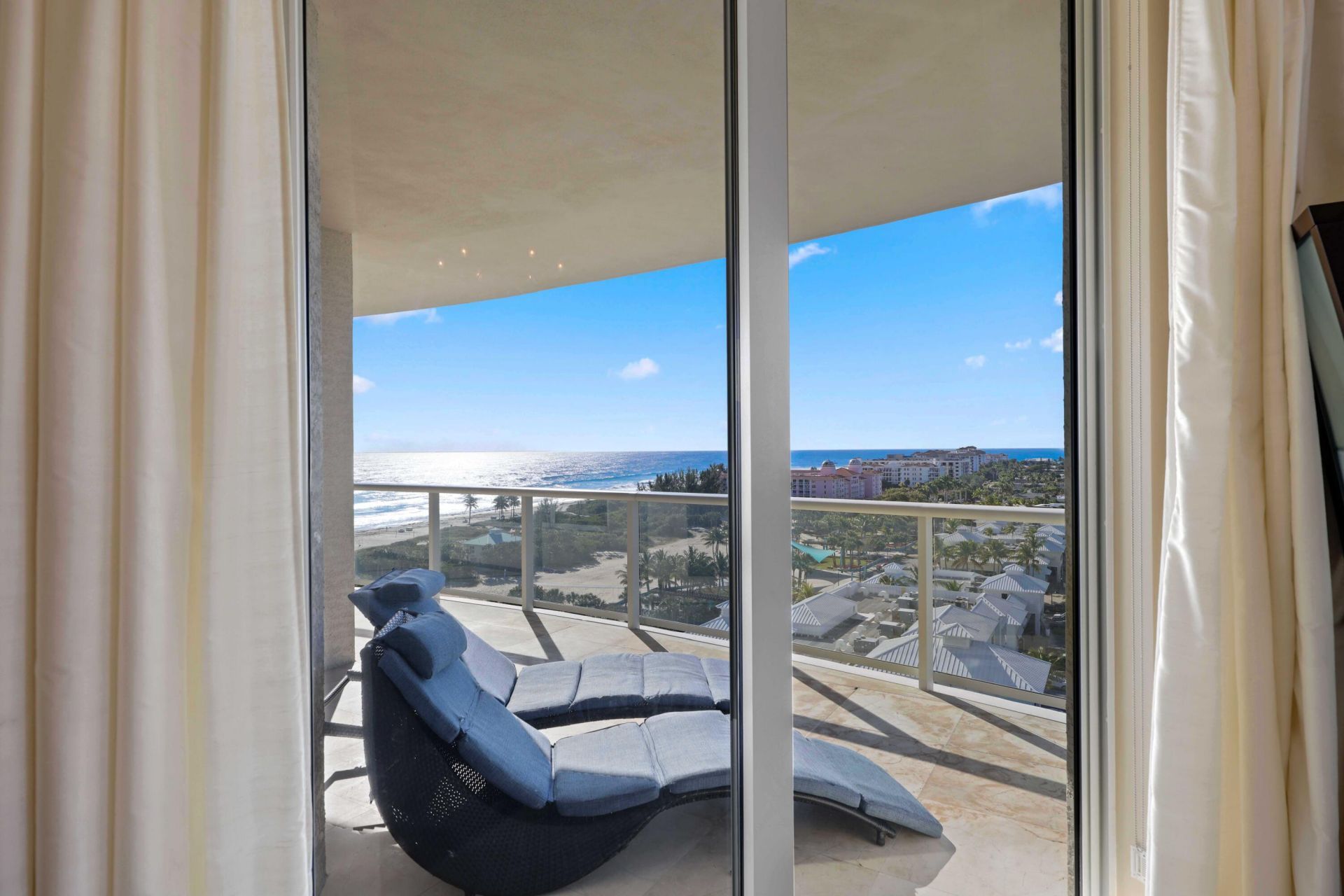 2700 N Ocean Drive, Unit 905b, Riviera Beach, FL 33404 Photo