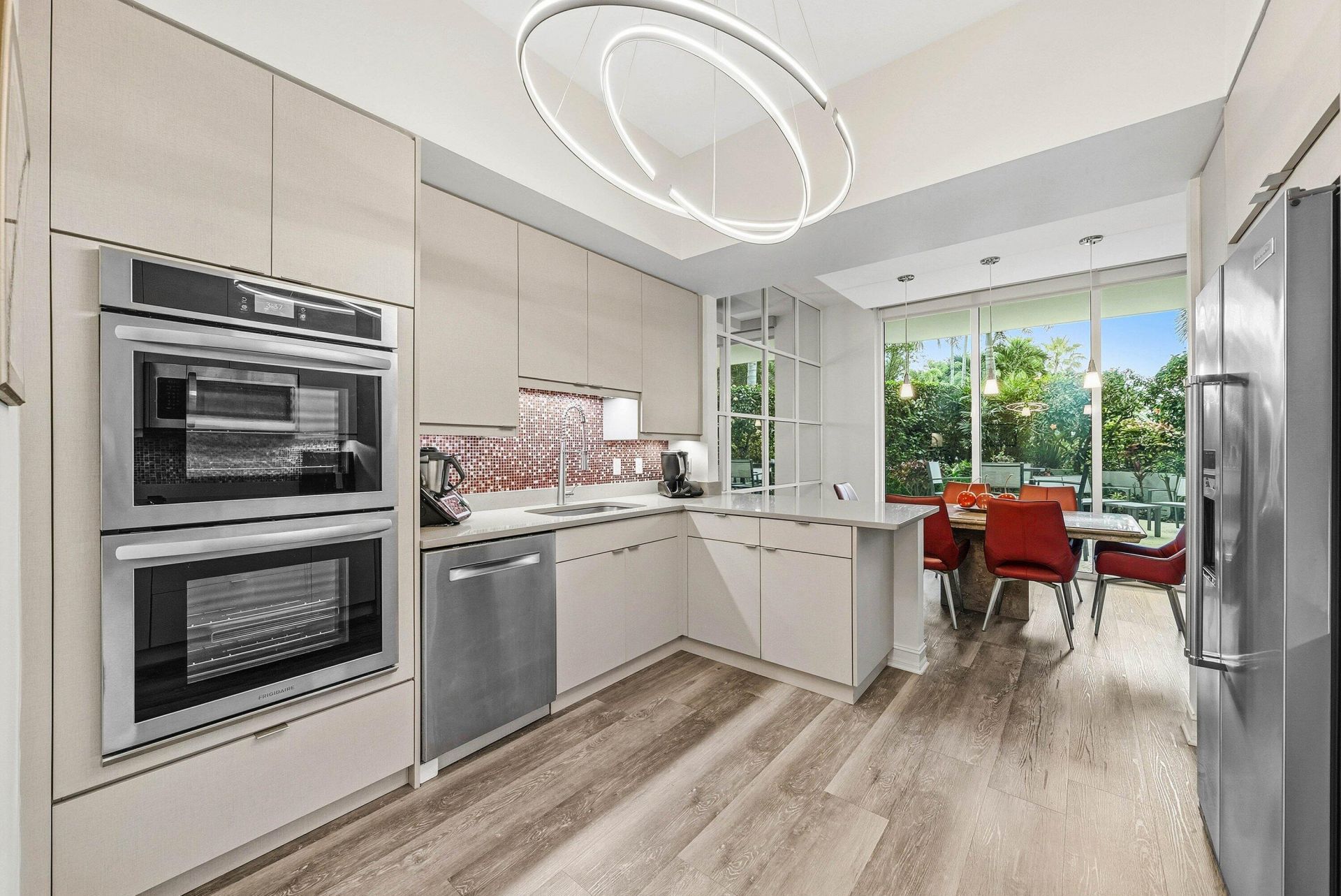 550 SE Mizner Boulevard, Unit B110, Boca Raton, FL 33432 Photo