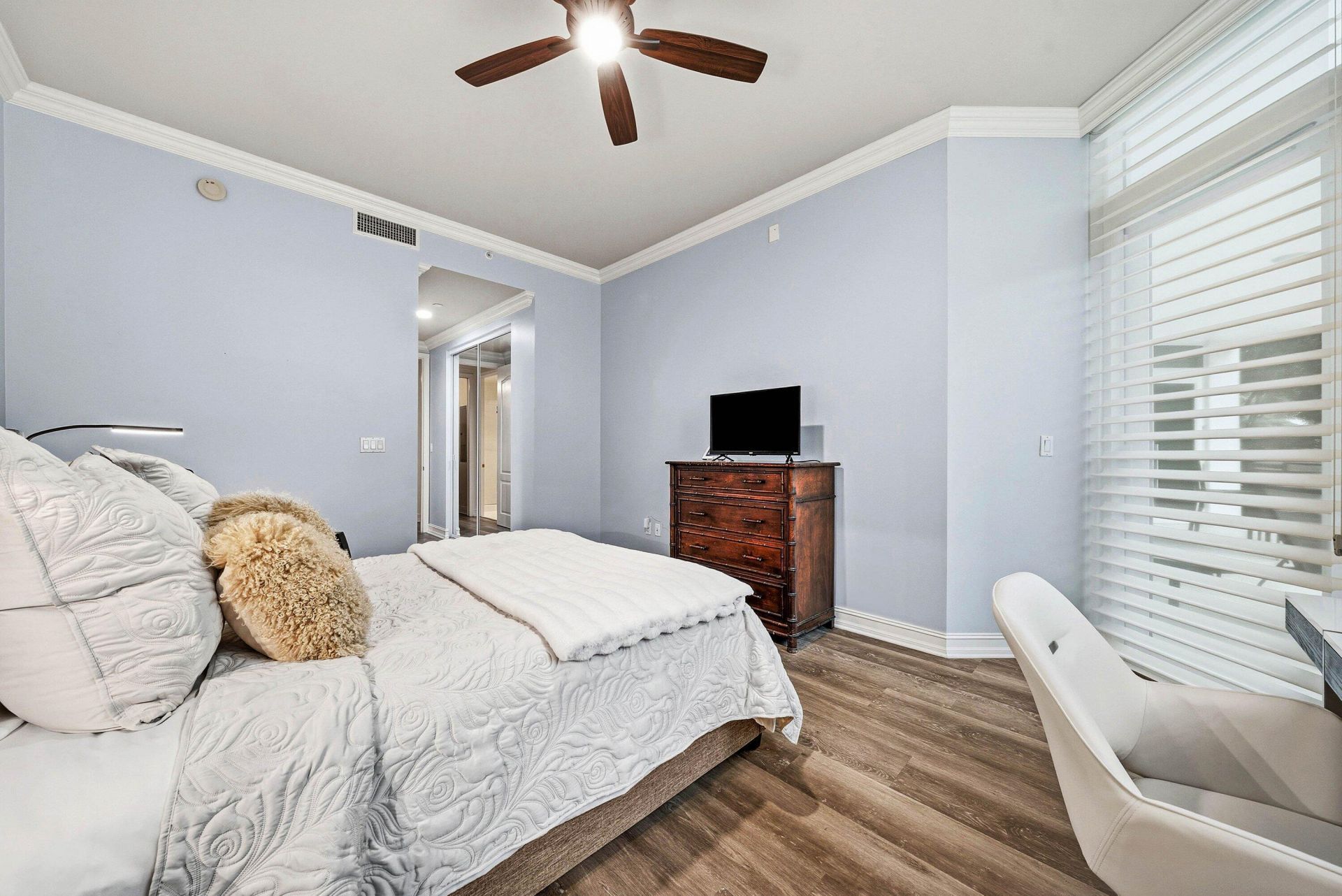 550 SE Mizner Boulevard, Unit B110, Boca Raton, FL 33432 Photo