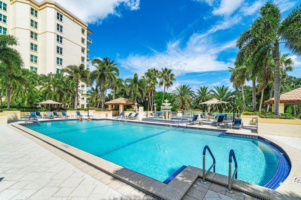 550 SE Mizner Boulevard, Unit B110, Boca Raton, FL 33432 Photo