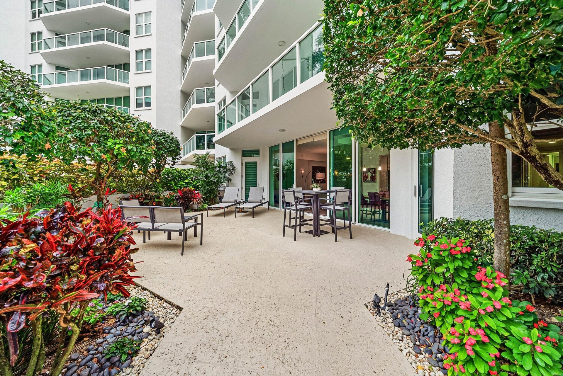 550 SE Mizner Boulevard, Unit B110, Boca Raton, FL 33432 Photo