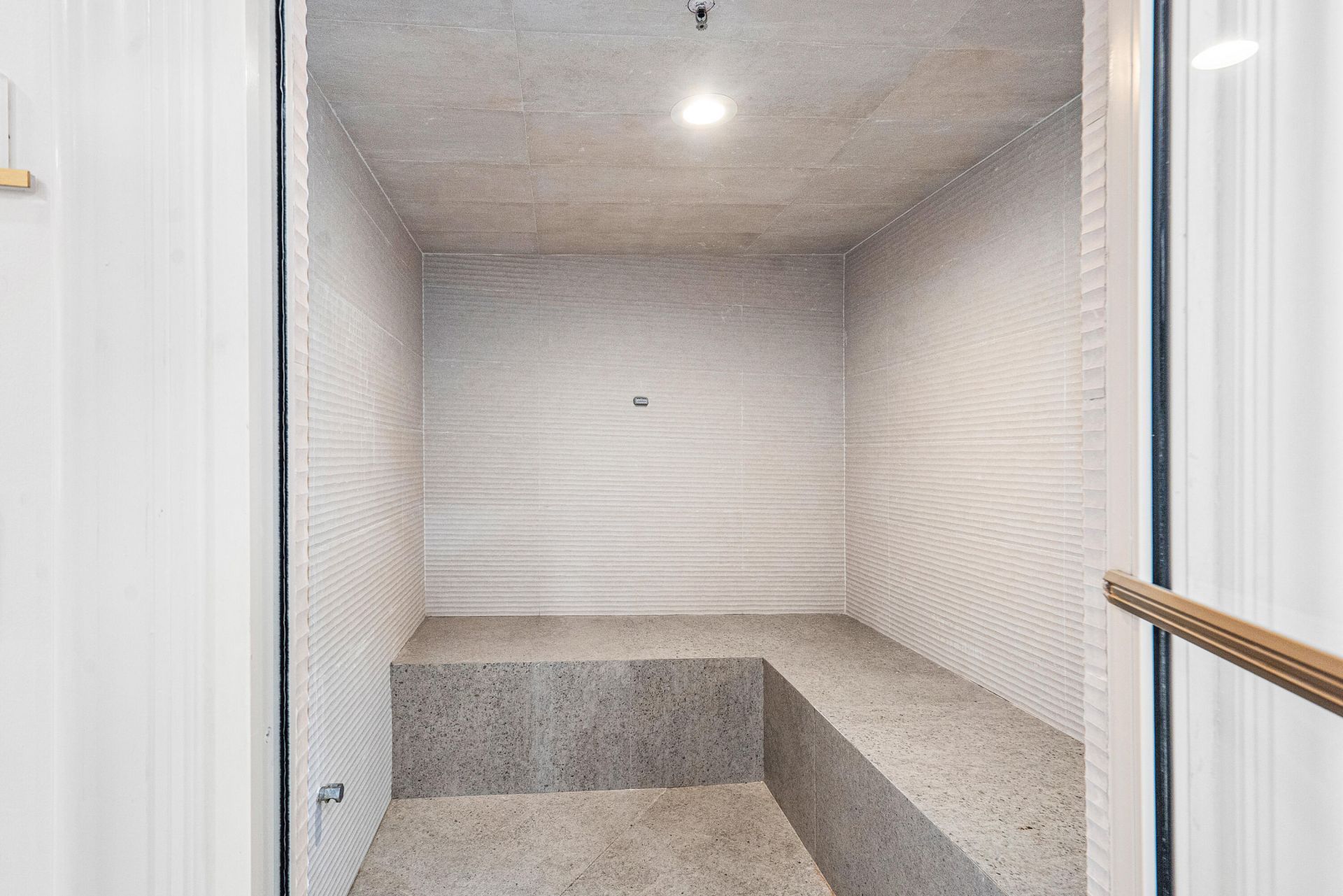 550 SE Mizner Boulevard, Unit B110, Boca Raton, FL 33432 Photo