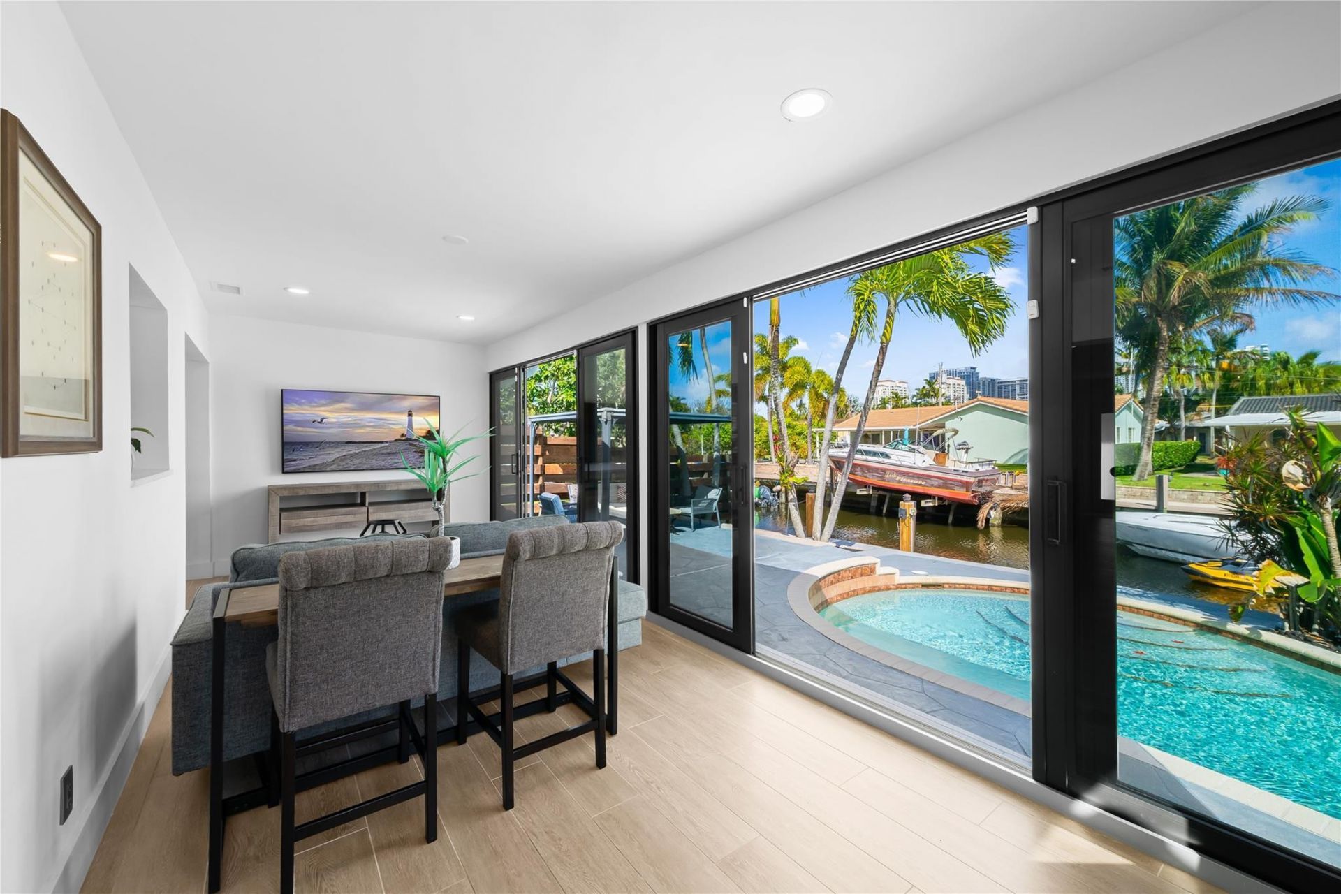 530 SW 11th Avenue, Fort Lauderdale, FL 33312 Photo