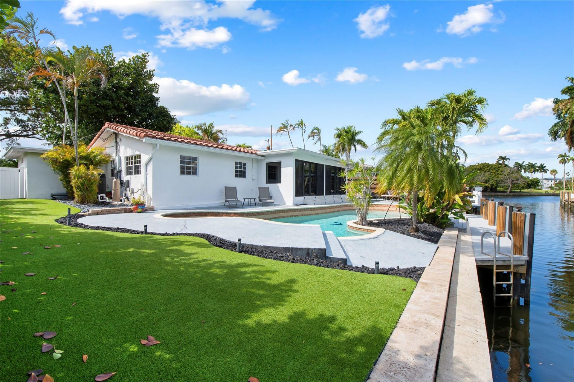 530 SW 11th Avenue, Fort Lauderdale, FL 33312 Photo