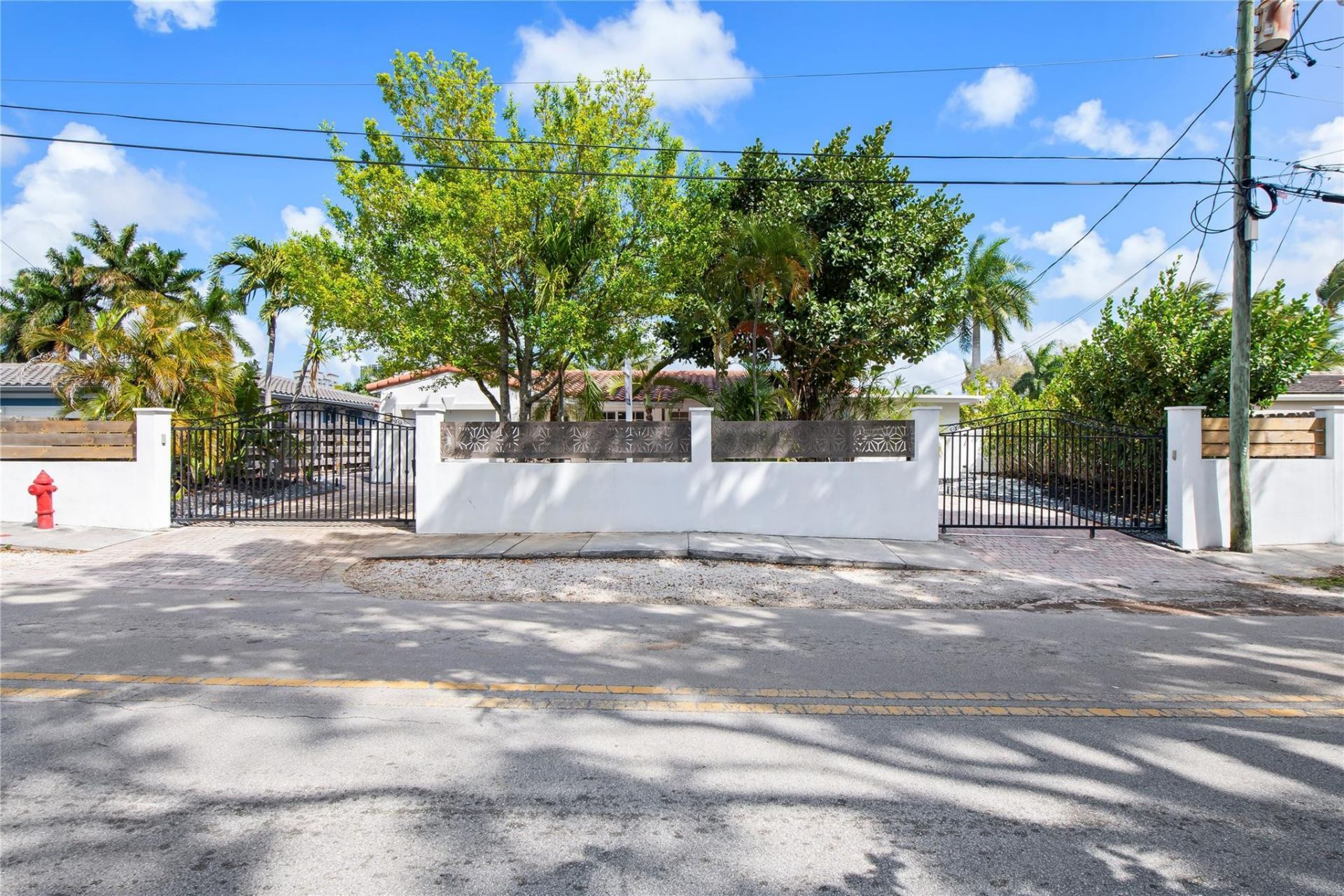 530 SW 11th Avenue, Fort Lauderdale, FL 33312 Photo