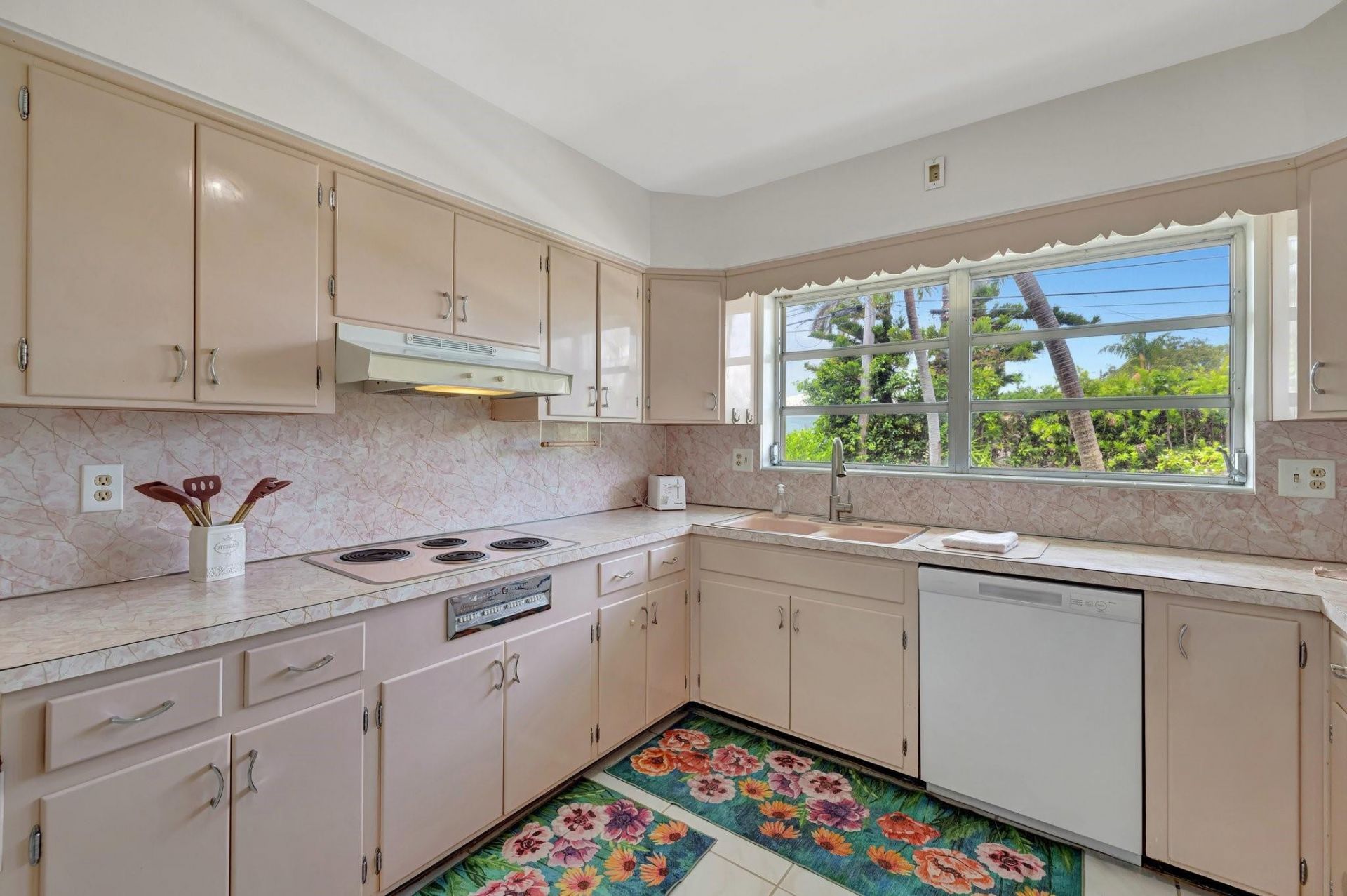 259 Corsair Avenue, Lauderdale by the Sea, FL 33308 Photo