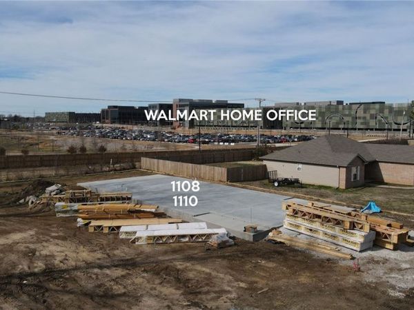 1110 Convair Street , Bentonville, AR 72712