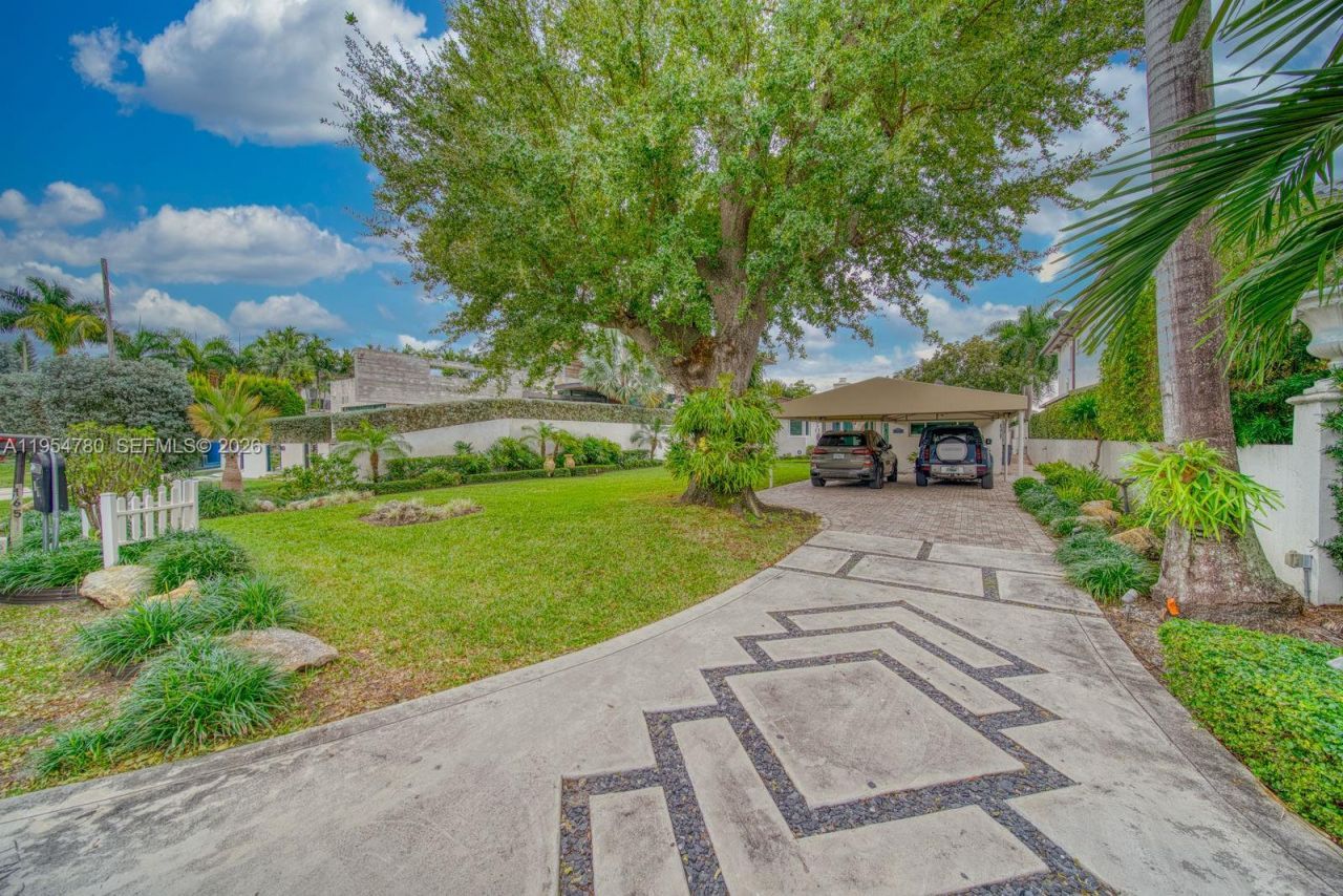 170 S Hibiscus Dr , Miami Beach, FL 33139 Photo