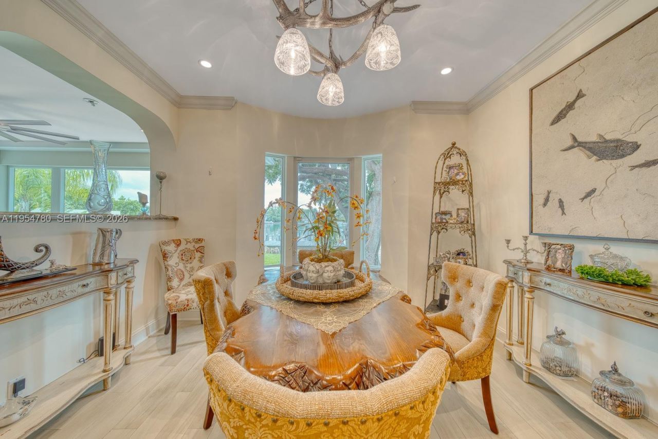 170 S Hibiscus Dr , Miami Beach, FL 33139 Photo