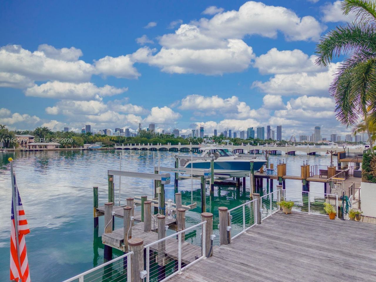 170 S Hibiscus Dr , Miami Beach, FL 33139 Photo