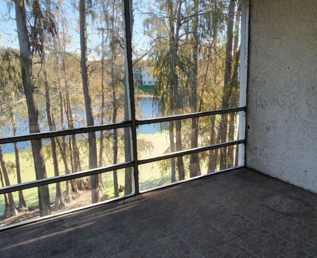 4575 S Texas Ave, Unit 307, Orlando, FL 32839 Photo