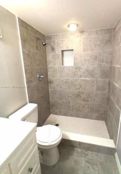 4575 S Texas Ave, Unit 307, Orlando, FL 32839 Photo