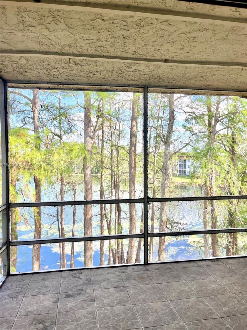 4575 S Texas Ave, Unit 307, Orlando, FL 32839 Photo
