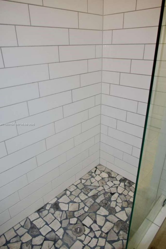 8352 NW 7th Pl , Plantation, FL 33324 Photo