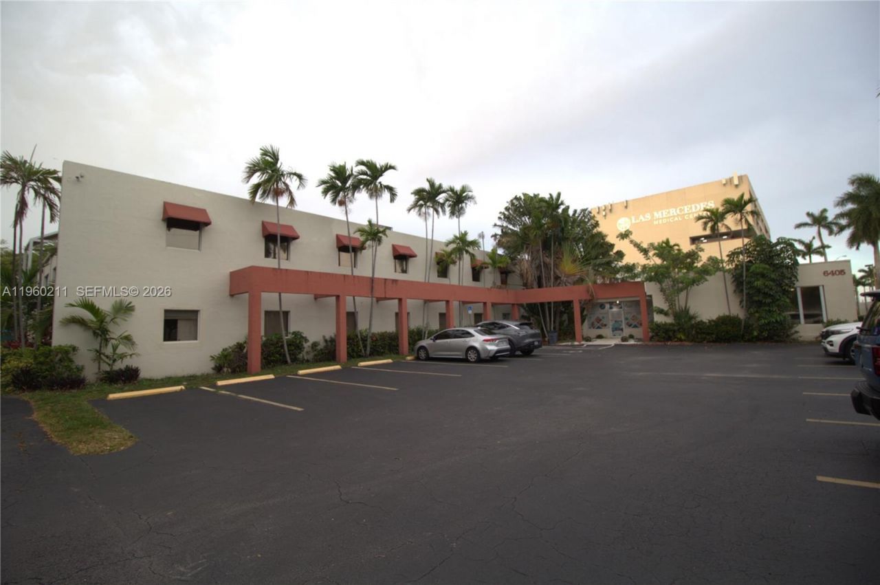 6405 NW 36th St , Virginia Gardens, FL 33166 Photo