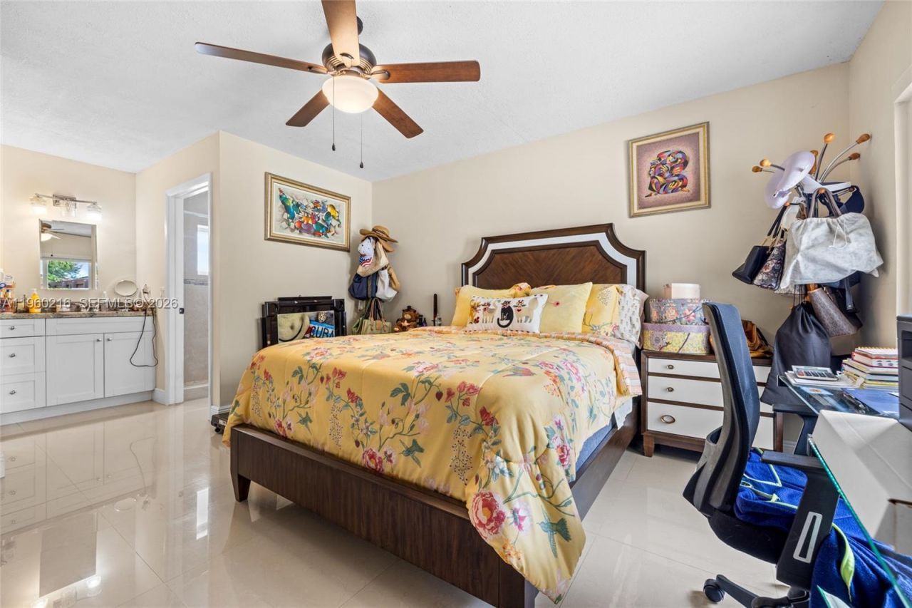 20814 SW 126th Ct, Miami, FL 33177 Photo