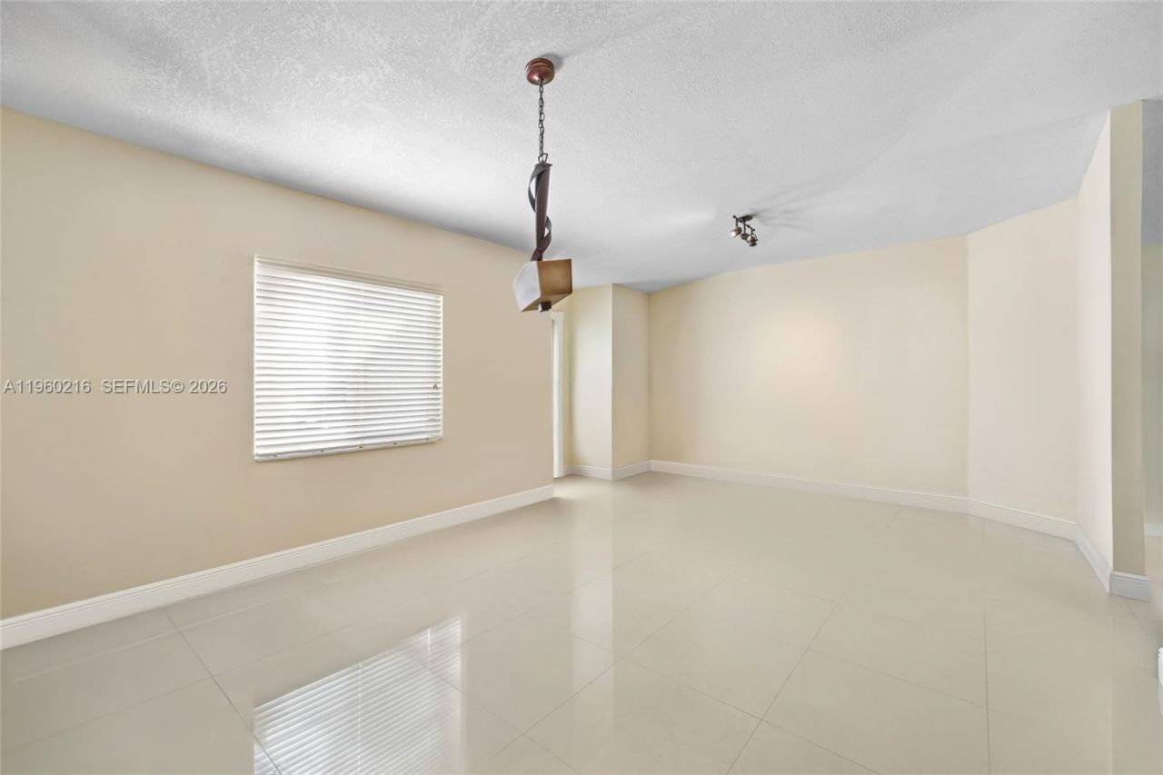 20814 SW 126th Ct, Miami, FL 33177 Photo