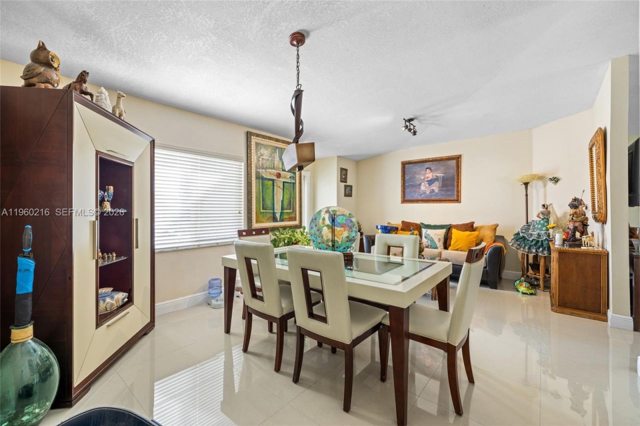 20814 SW 126th Ct, Miami, FL 33177 Photo