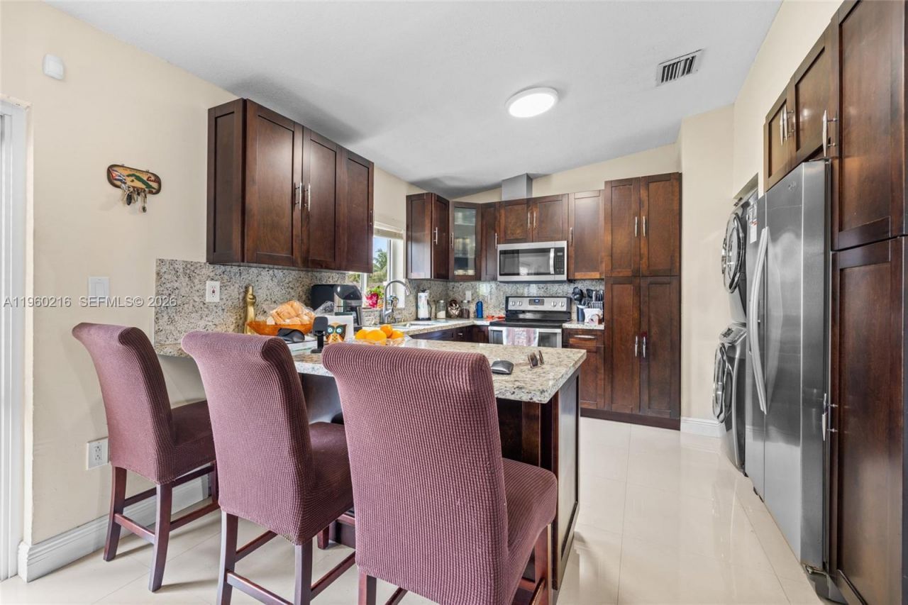 20814 SW 126th Ct, Miami, FL 33177 Photo