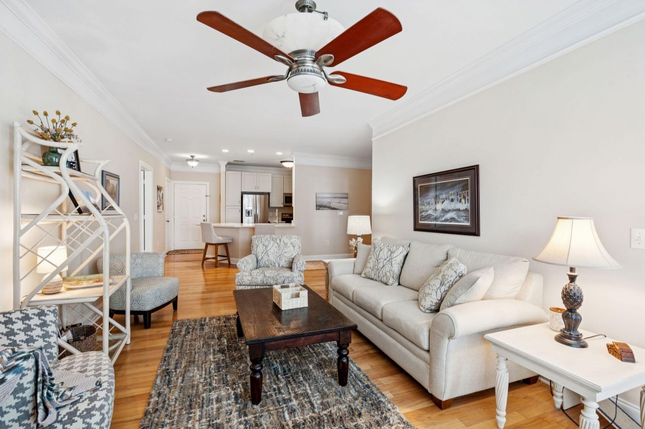 1025 Riverland Woods Place Photo 11