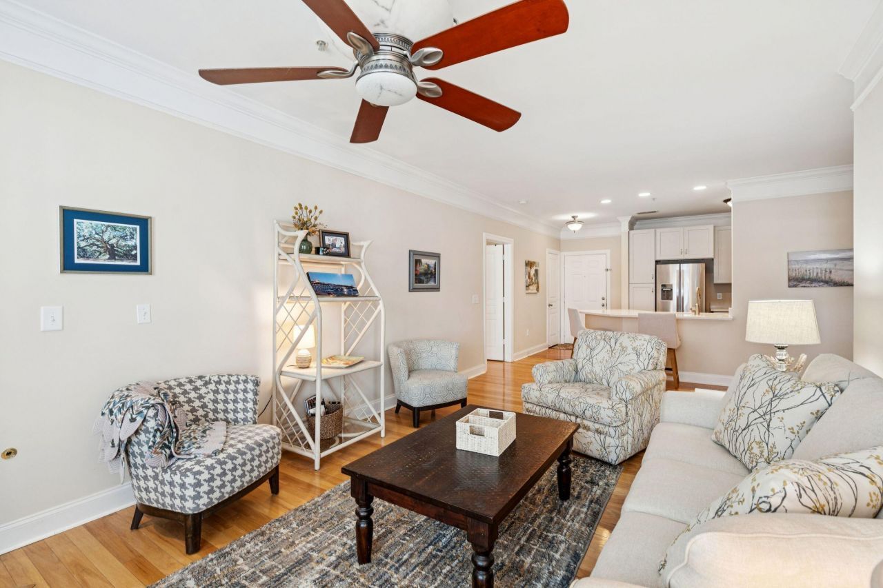 1025 Riverland Woods Place Photo 13