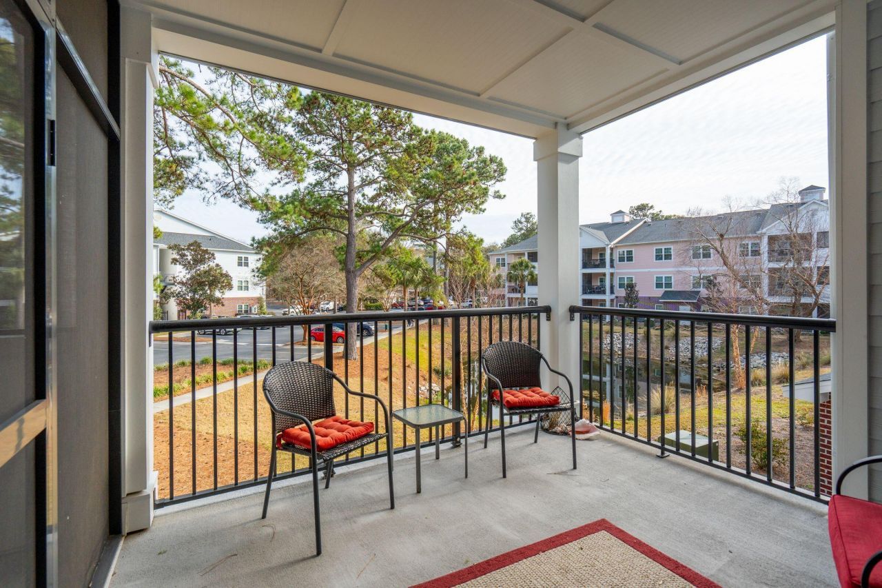 1025 Riverland Woods Place Photo 17