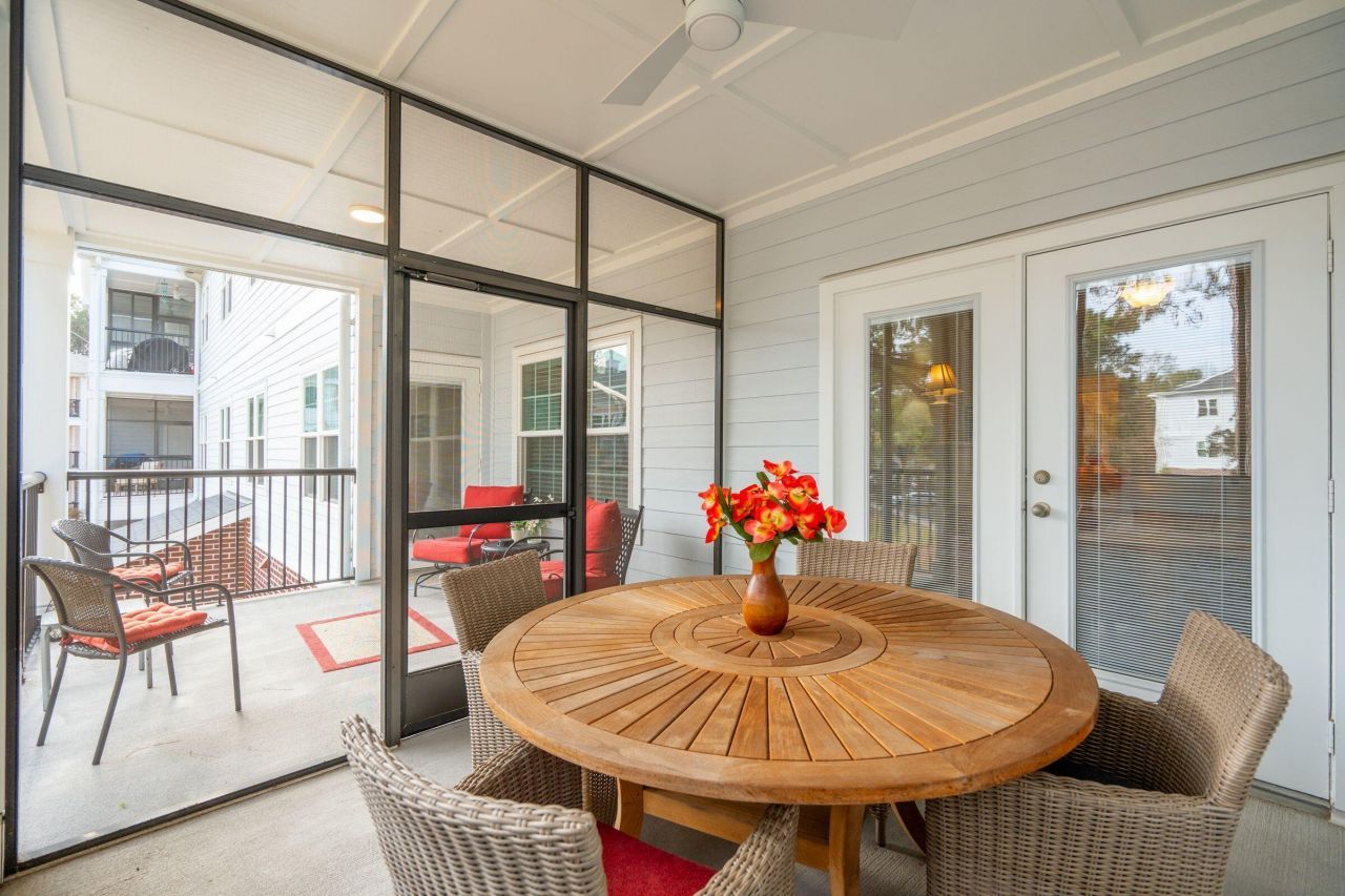 1025 Riverland Woods Place Photo 22