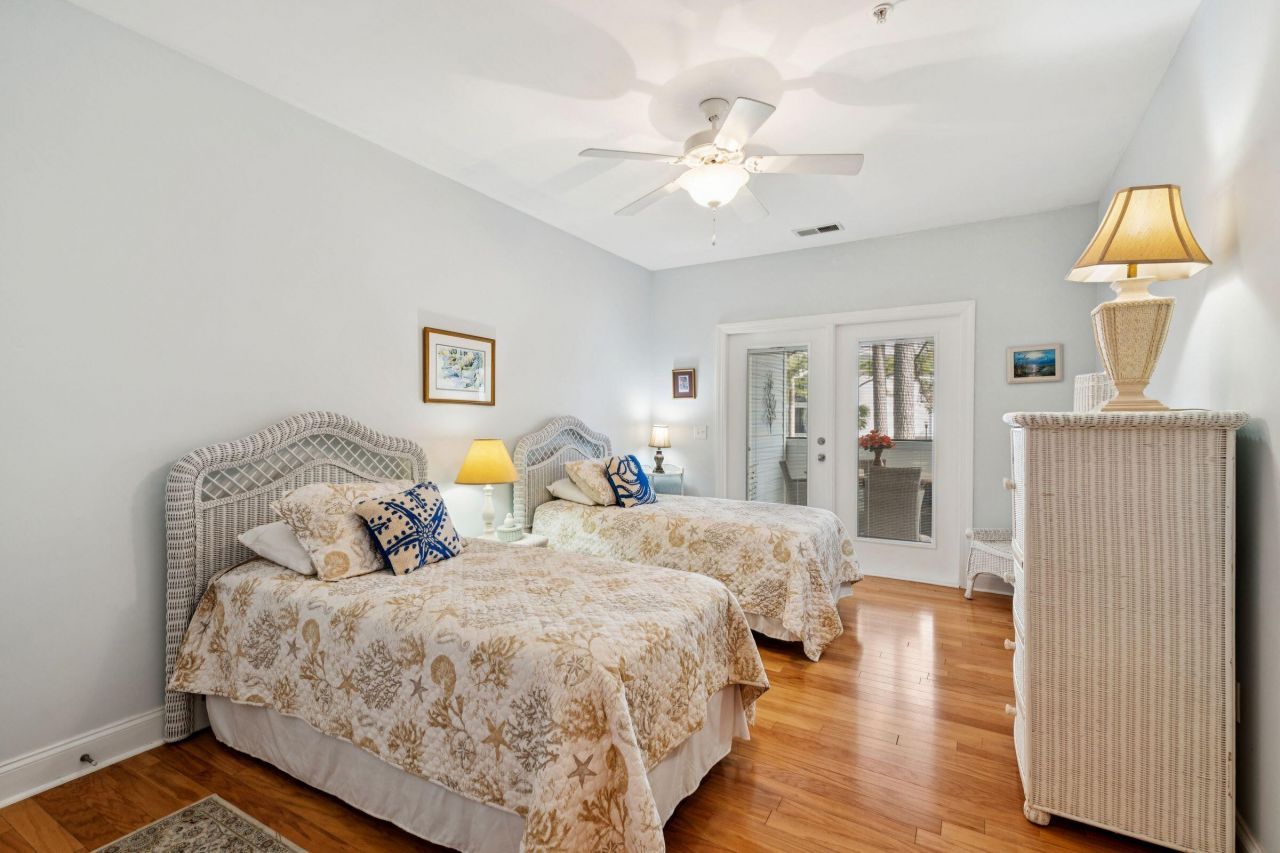 1025 Riverland Woods Place Photo 29