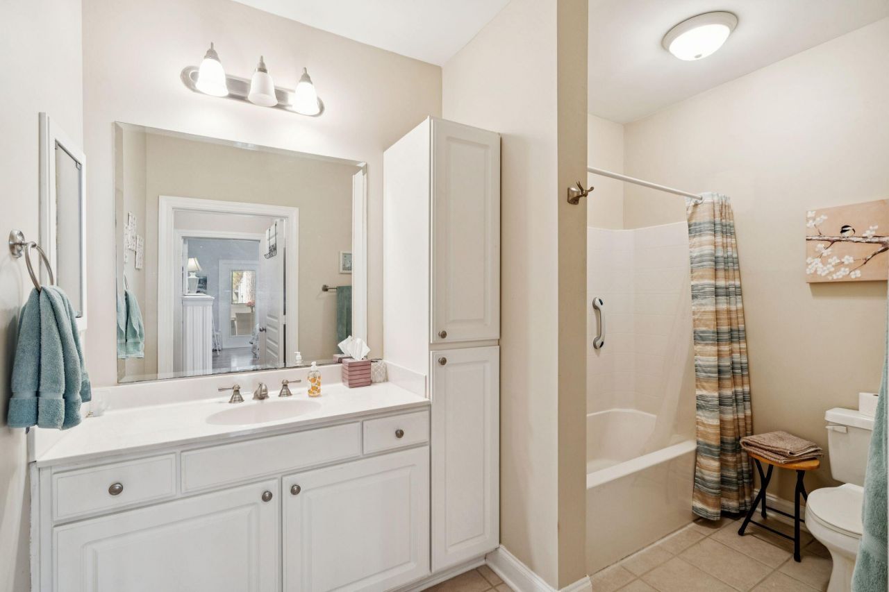 1025 Riverland Woods Place Photo 31