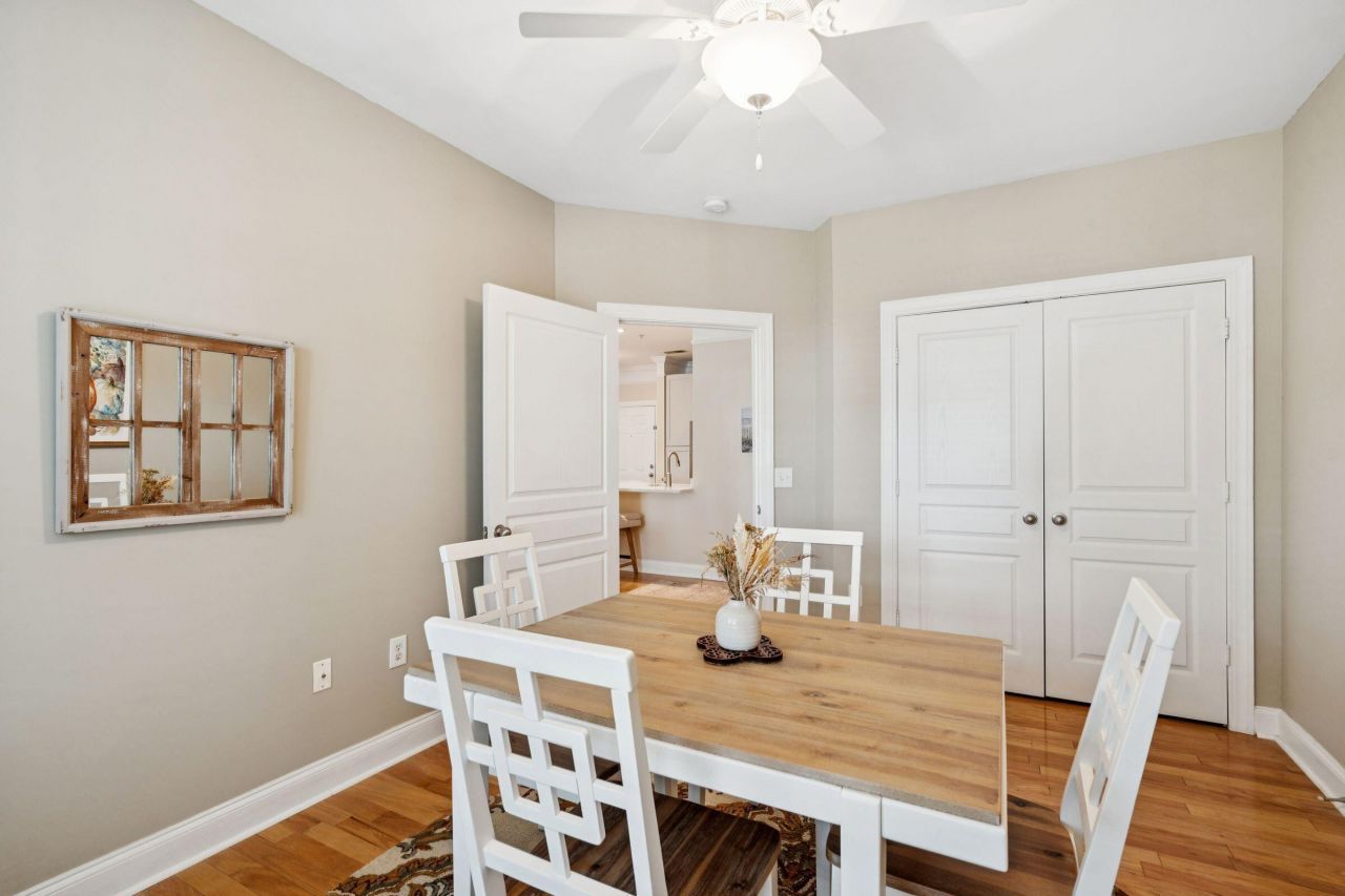 1025 Riverland Woods Place Photo 34