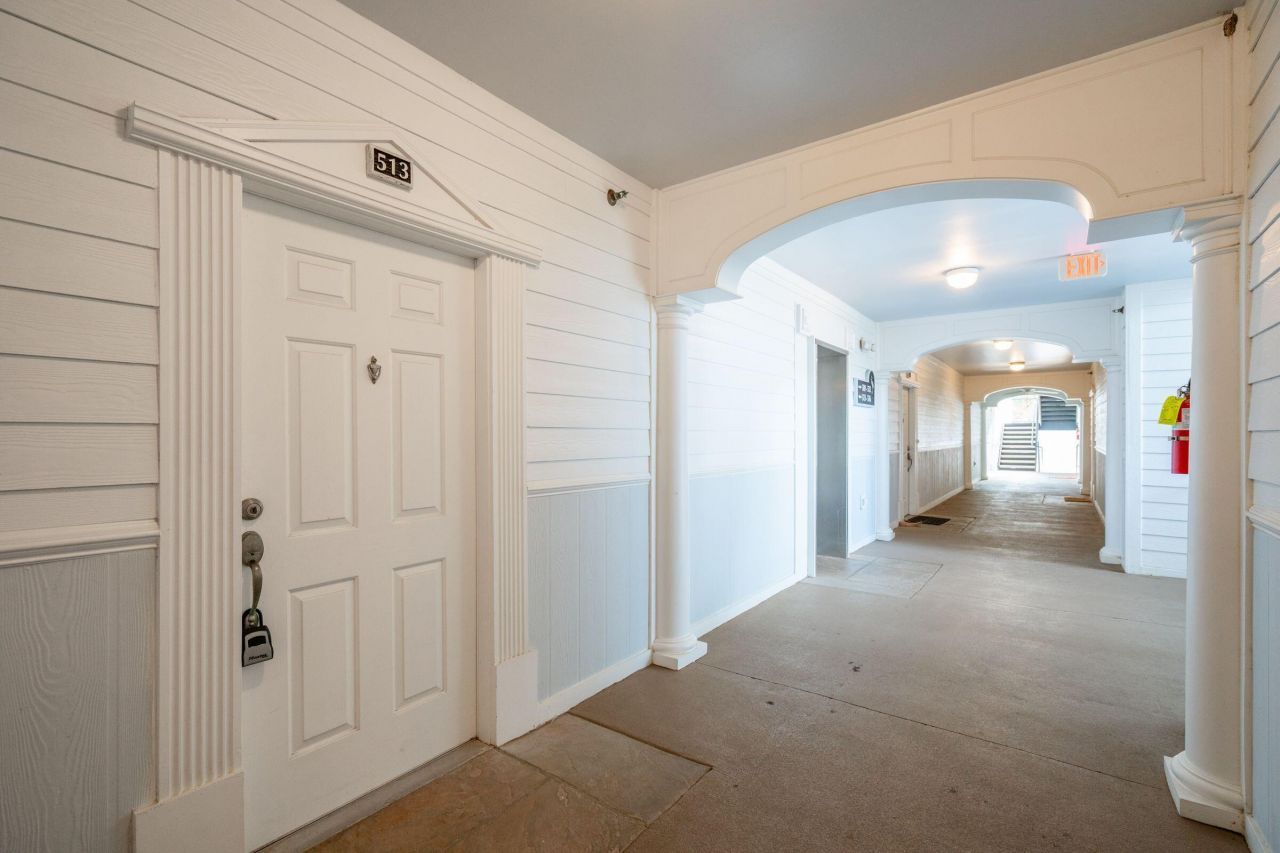 1025 Riverland Woods Place Photo 42