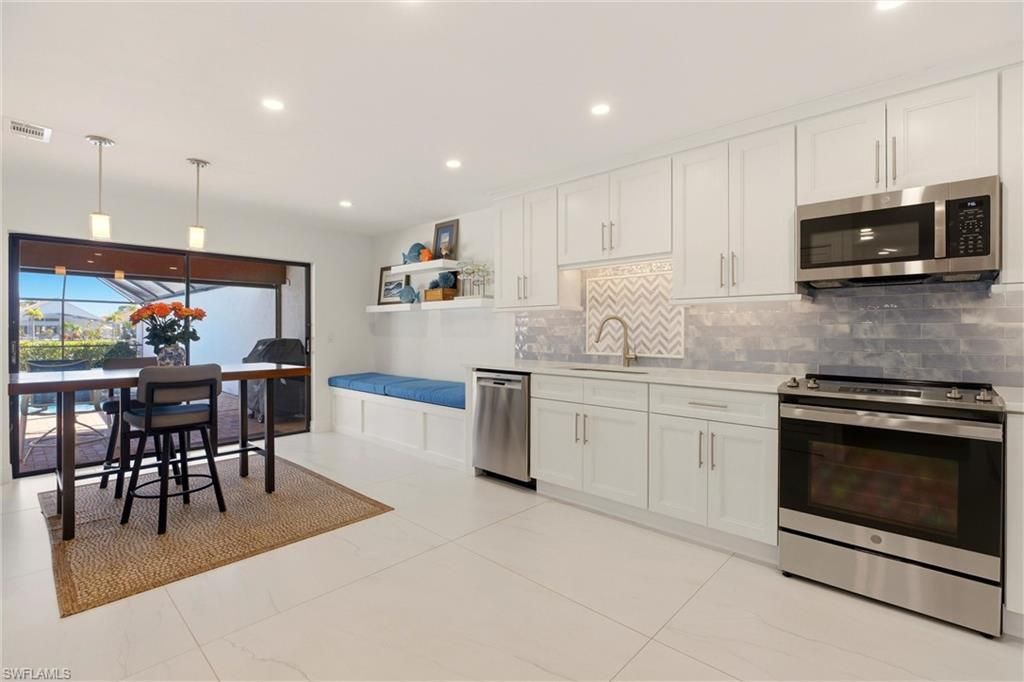 28432 Highgate Dr, Bonita Springs, FL 34135 Photo