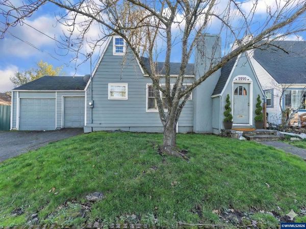 2270 Center St, Salem, OR 97301