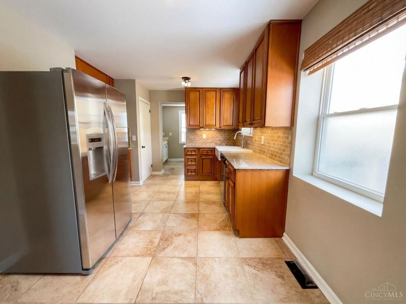 3761 Wilmar Drive, Cheviot, OH 45211 Photo 11