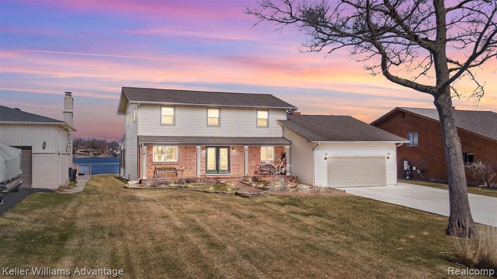 340 Angola Street, Wolverine Lake Vlg, MI 48390 Main Photo