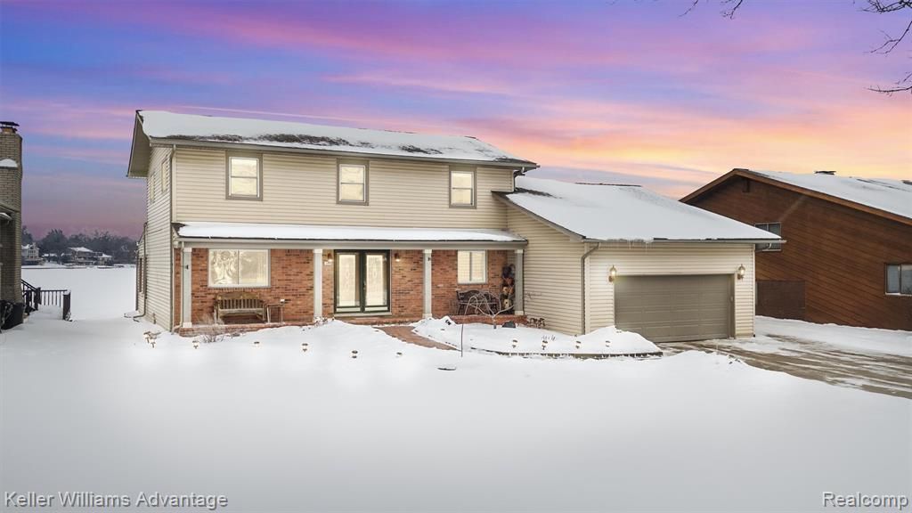 340 Angola Street, Wolverine Lake Vlg, MI 48390 Main Photo