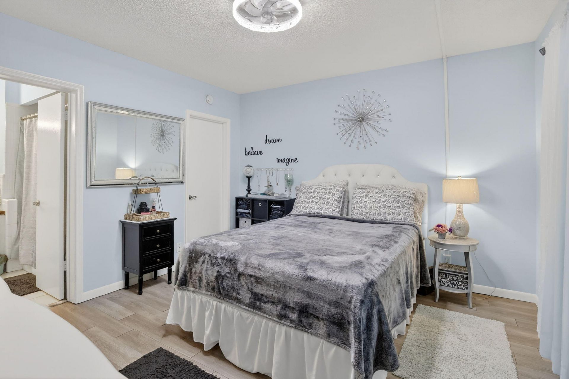 2424 SE 17th Street, Unit 208b, Fort Lauderdale, FL 33316 Photo