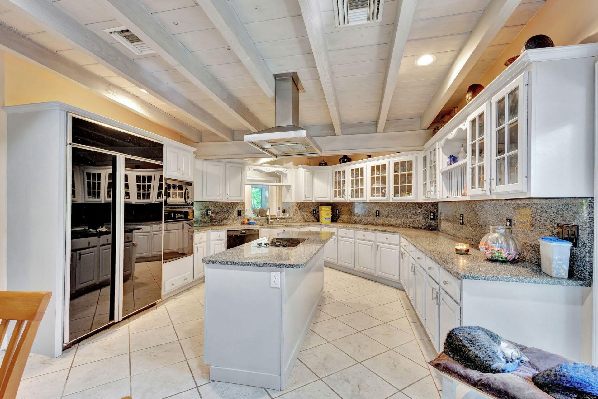 550 Skylake Drive, West Palm Beach, FL 33415 Photo