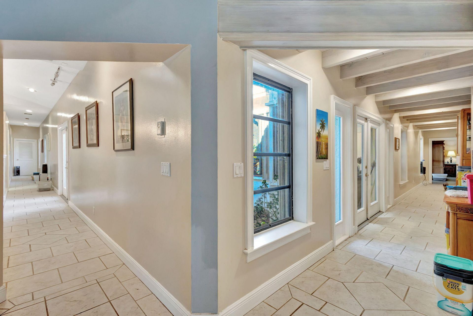 550 Skylake Drive, West Palm Beach, FL 33415 Photo