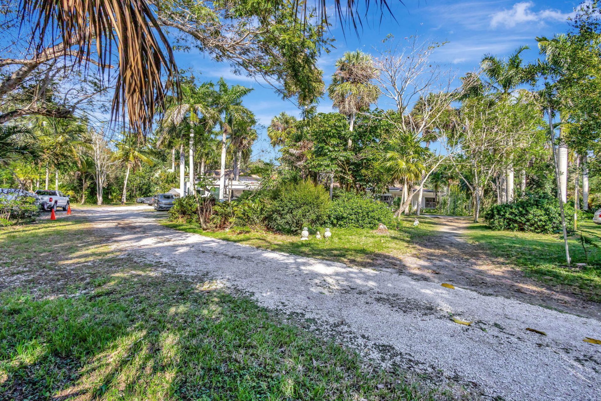 550 Skylake Drive, West Palm Beach, FL 33415 Photo