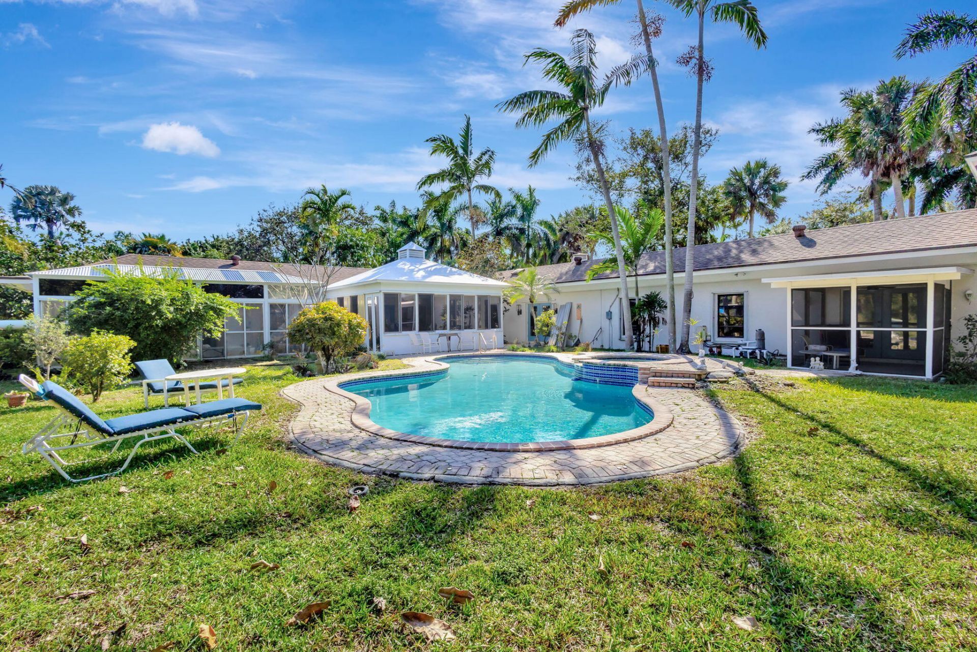 550 Skylake Drive, West Palm Beach, FL 33415 Photo