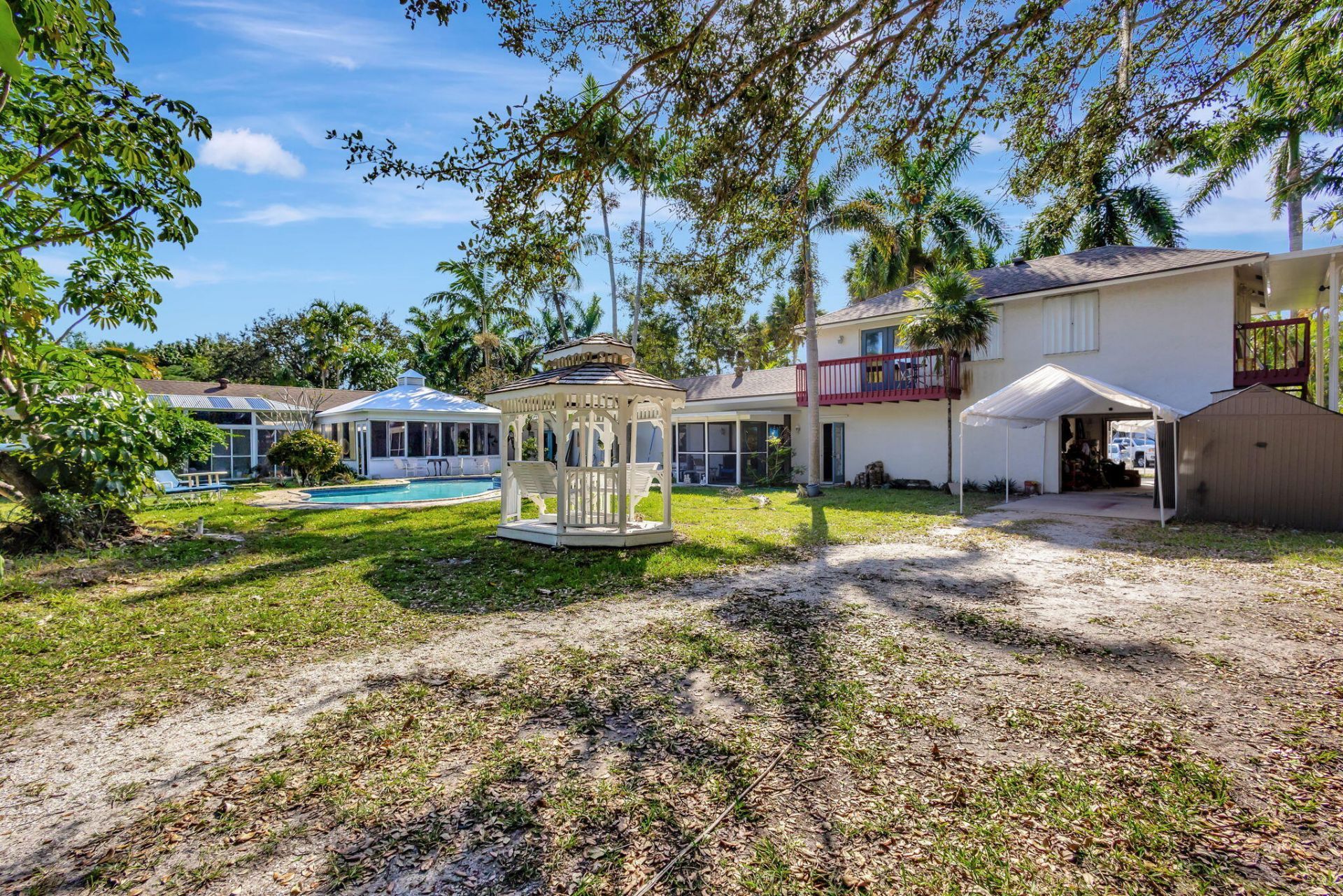 550 Skylake Drive, West Palm Beach, FL 33415 Photo