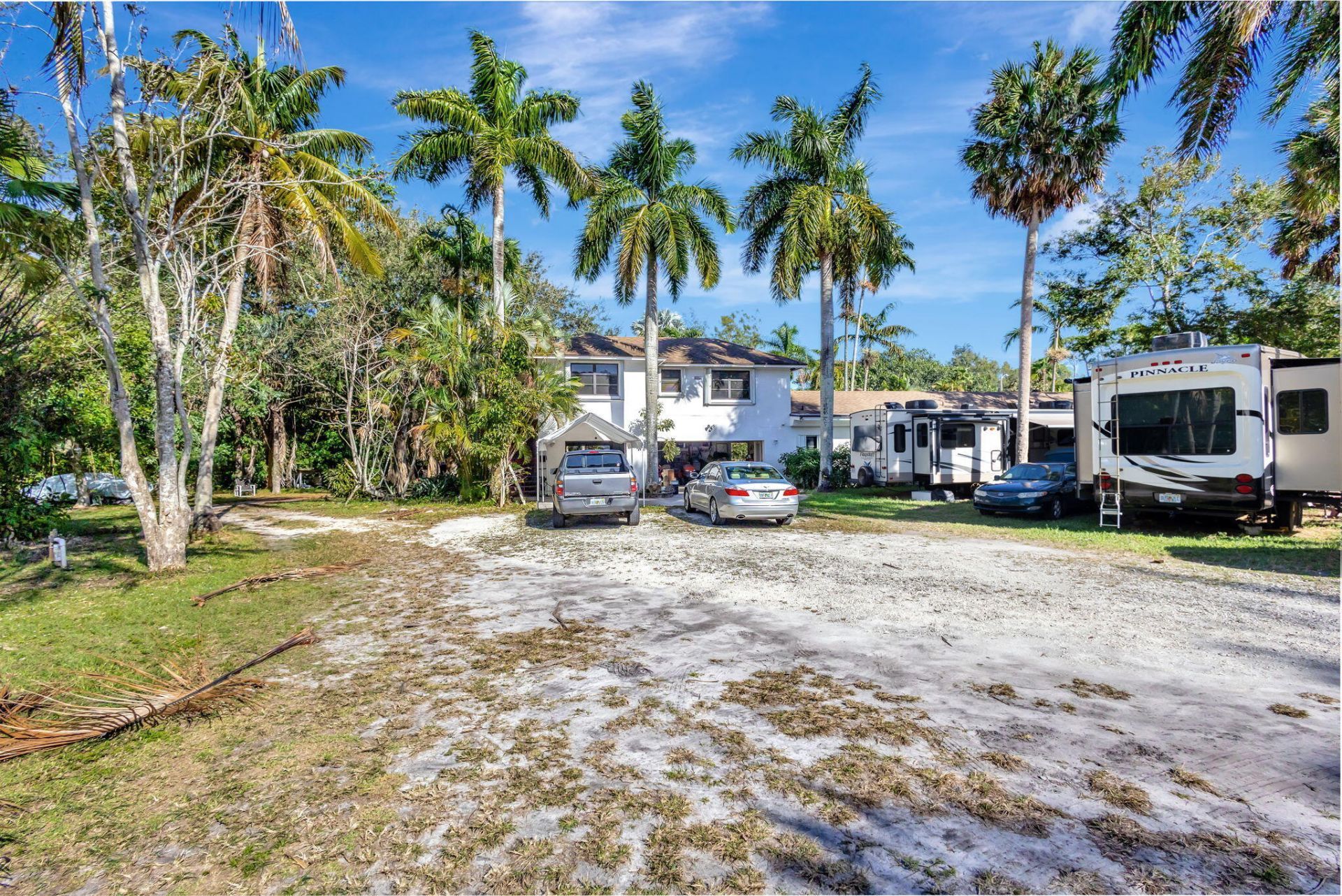 550 Skylake Drive, West Palm Beach, FL 33415 Photo