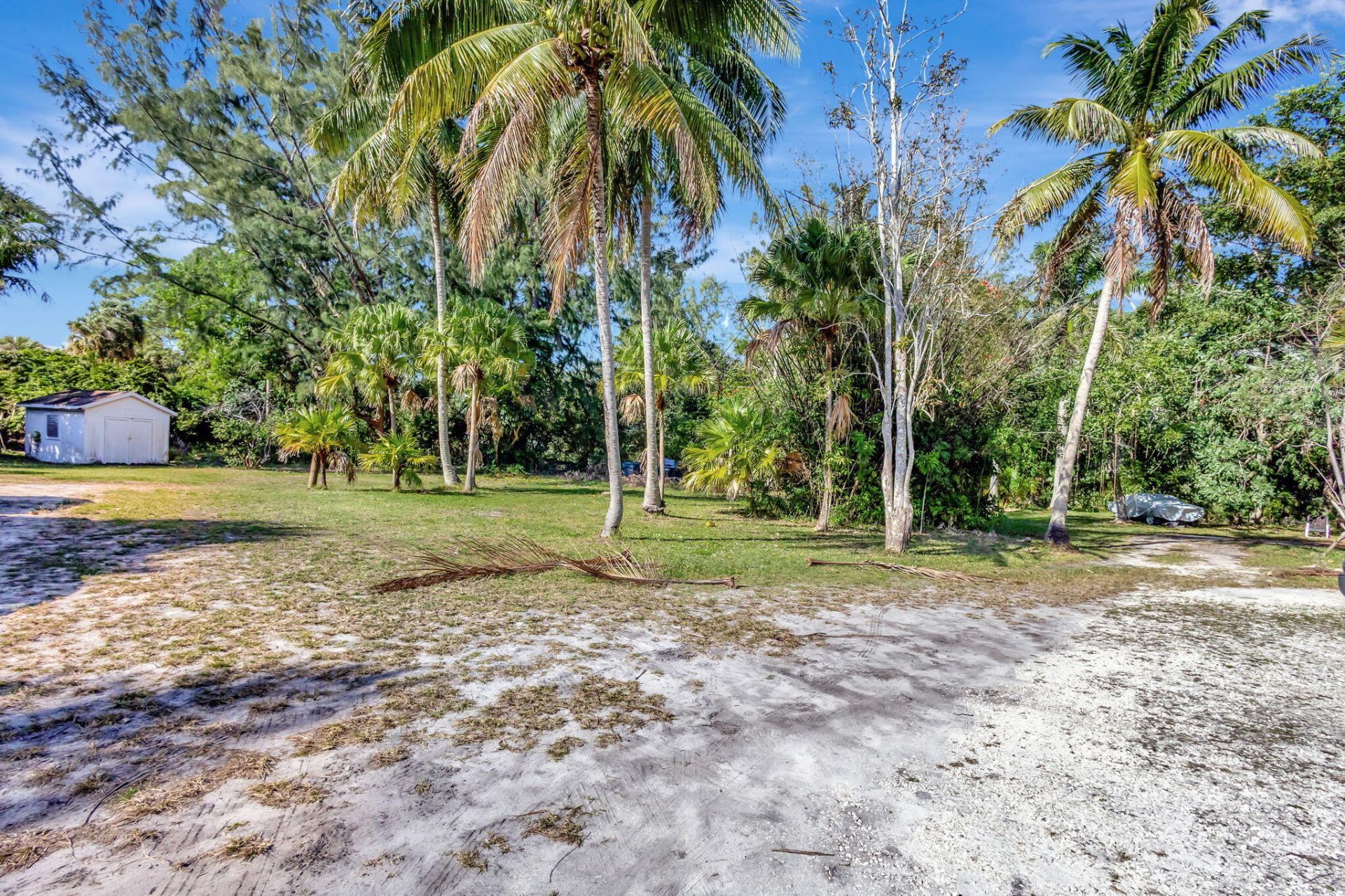 550 Skylake Drive, West Palm Beach, FL 33415 Photo