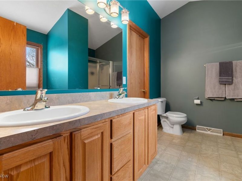 247 Hillside Drive, Wadsworth, OH 44281 Photo 19