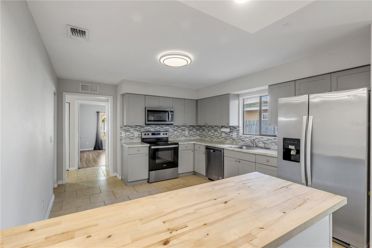 1842 Evergreen Drive, Edgewater, FL 32141 Photo