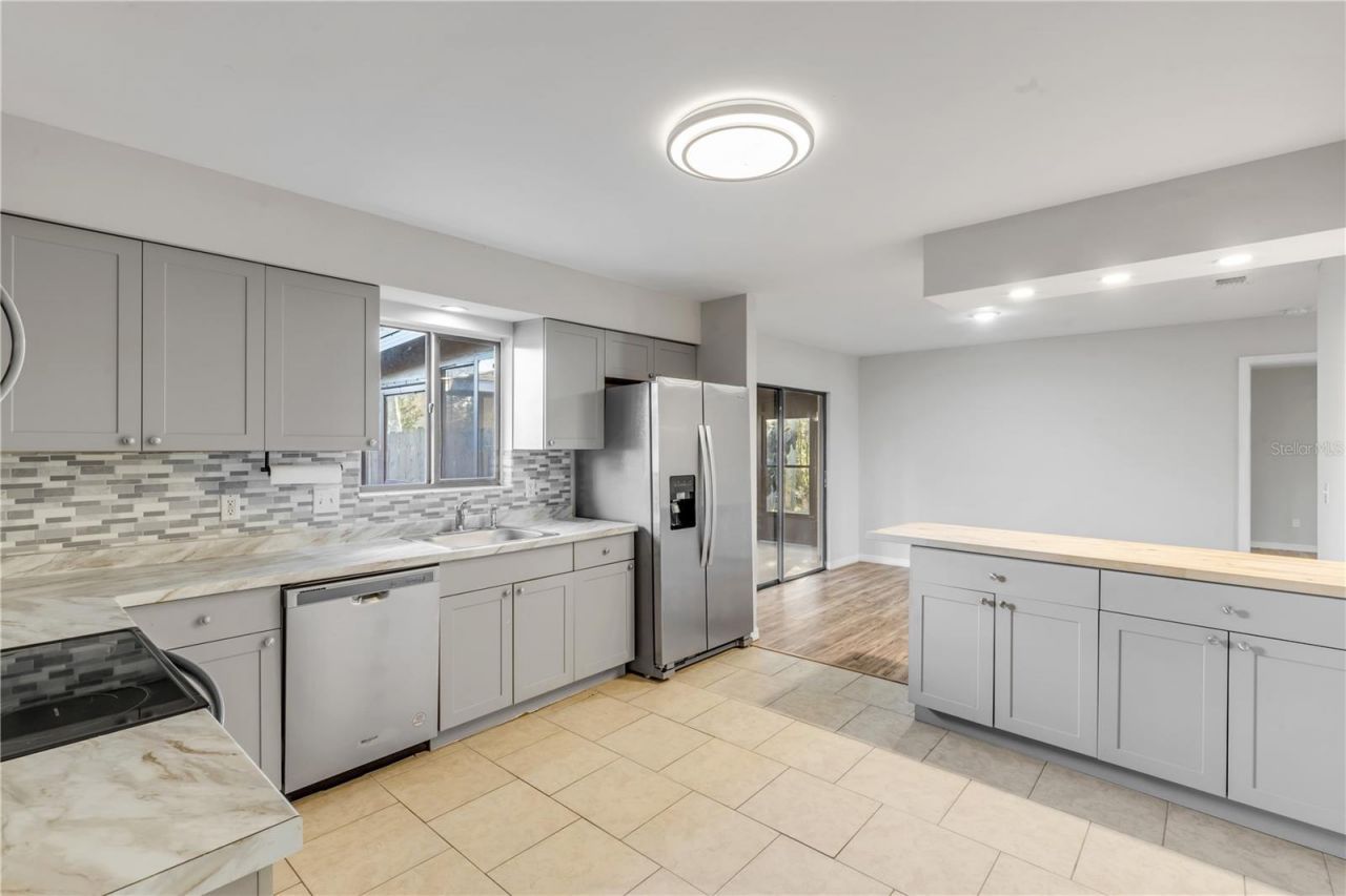 1842 Evergreen Drive, Edgewater, FL 32141 Photo