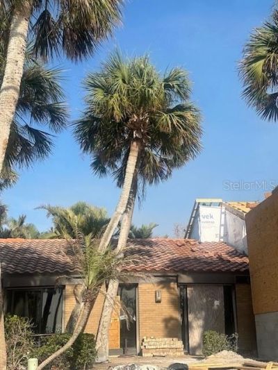 37 Sandy Cove Road, Unit 3B, Sarasota, FL 34242 Main Photo