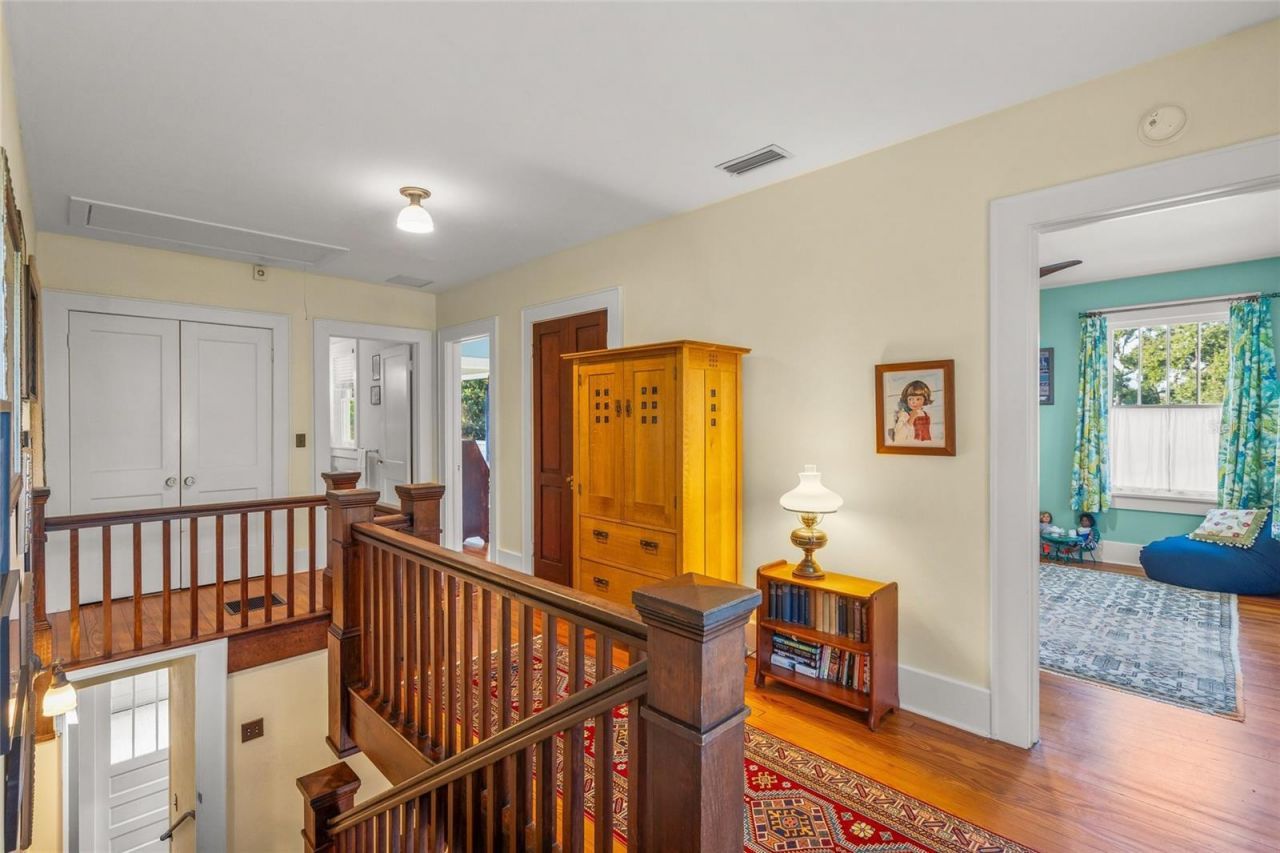 2445 Alameda Avenue, Sarasota, FL 34234 Photo