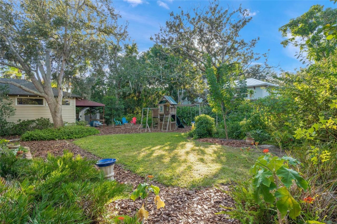 2445 Alameda Avenue, Sarasota, FL 34234 Photo